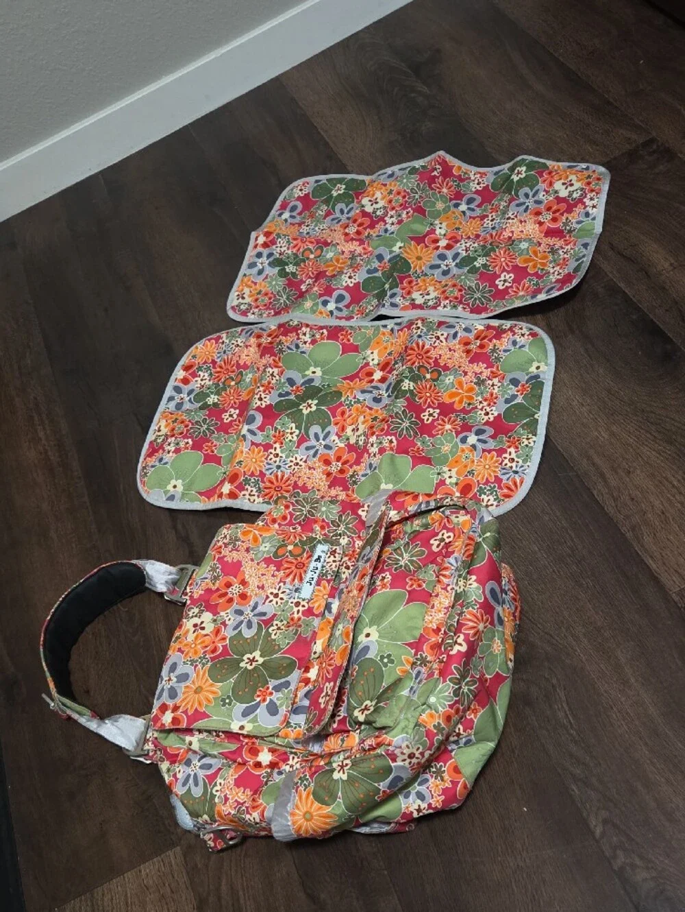 Ju-Ju-Be bright floral